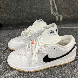 Nike SB dunks white/gum